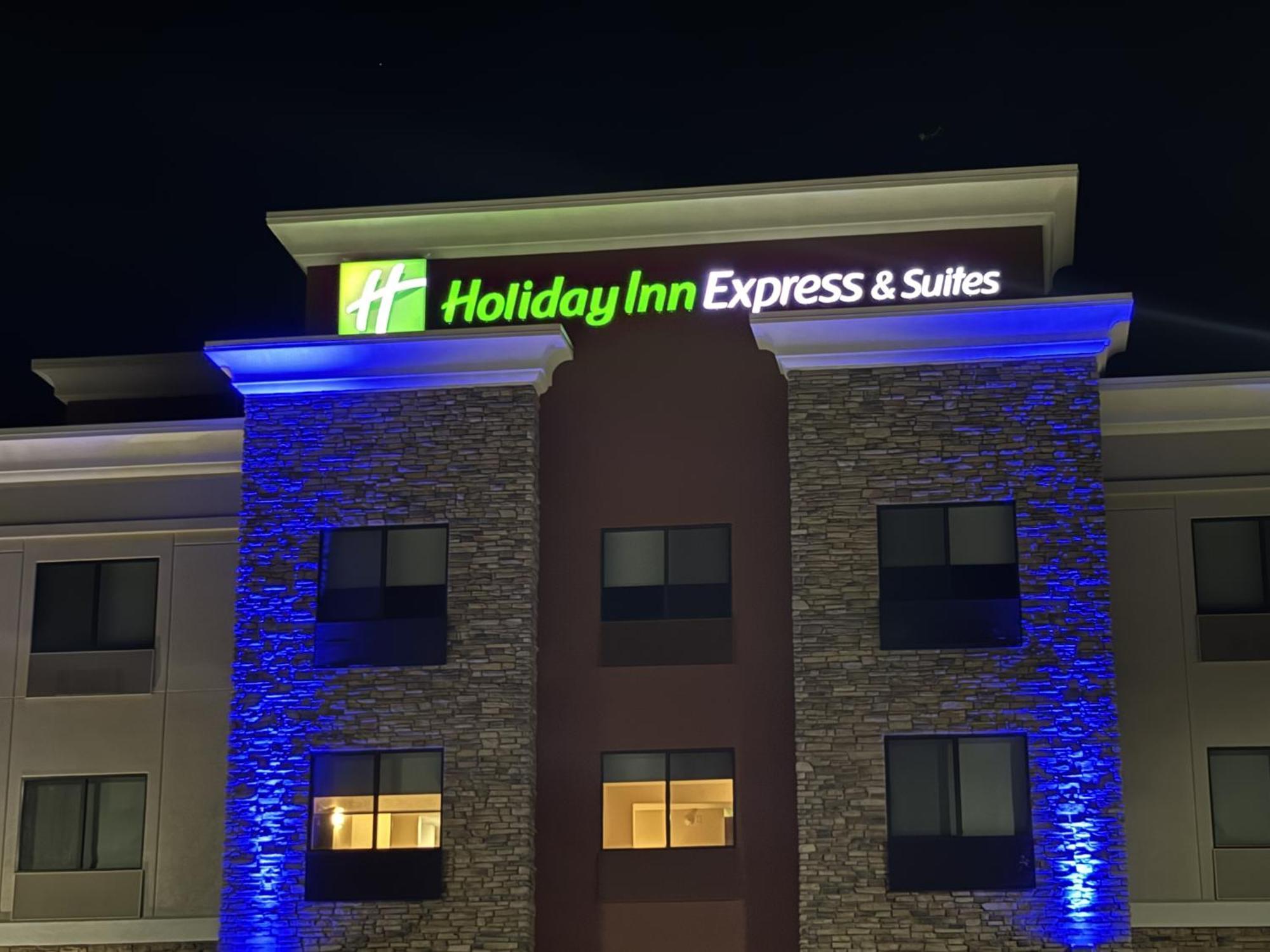 Holiday Inn Express & Suites Truth Or Consequences By Ihg Exterior photo