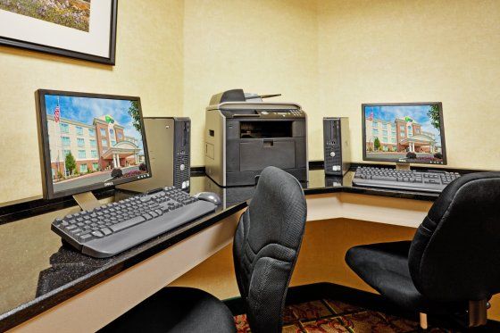 Holiday Inn Express & Suites Truth Or Consequences By Ihg Facilities photo